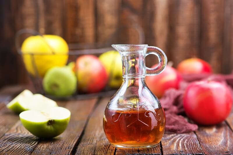 При экземе помогут кокосовое масло и яблочный уксус 