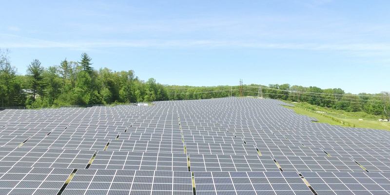 Флоридская коммунальная компания построит самую большую солнечную батарею в мире