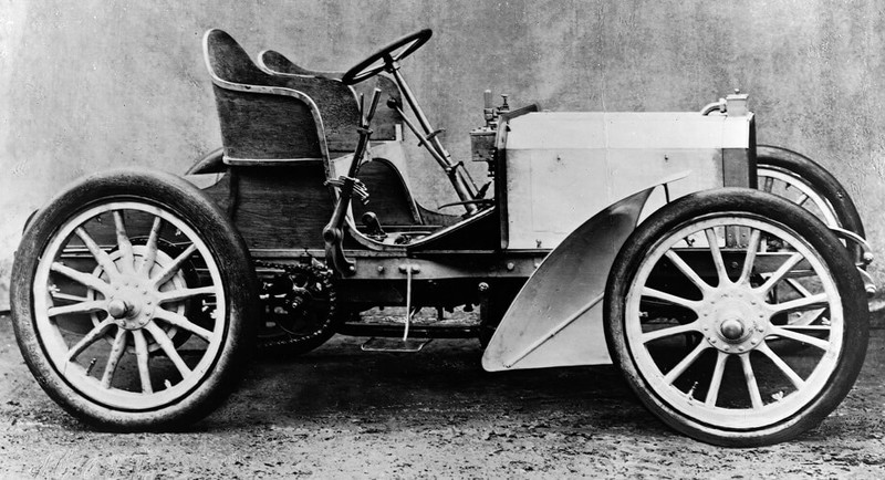 Концепт Vision Mercedes Simplex переосмыслил модель 1900 года