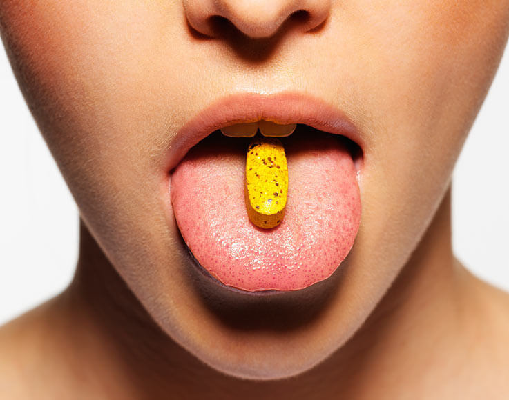 Весенний авитаминоз: нужно ли принимать витамины?
