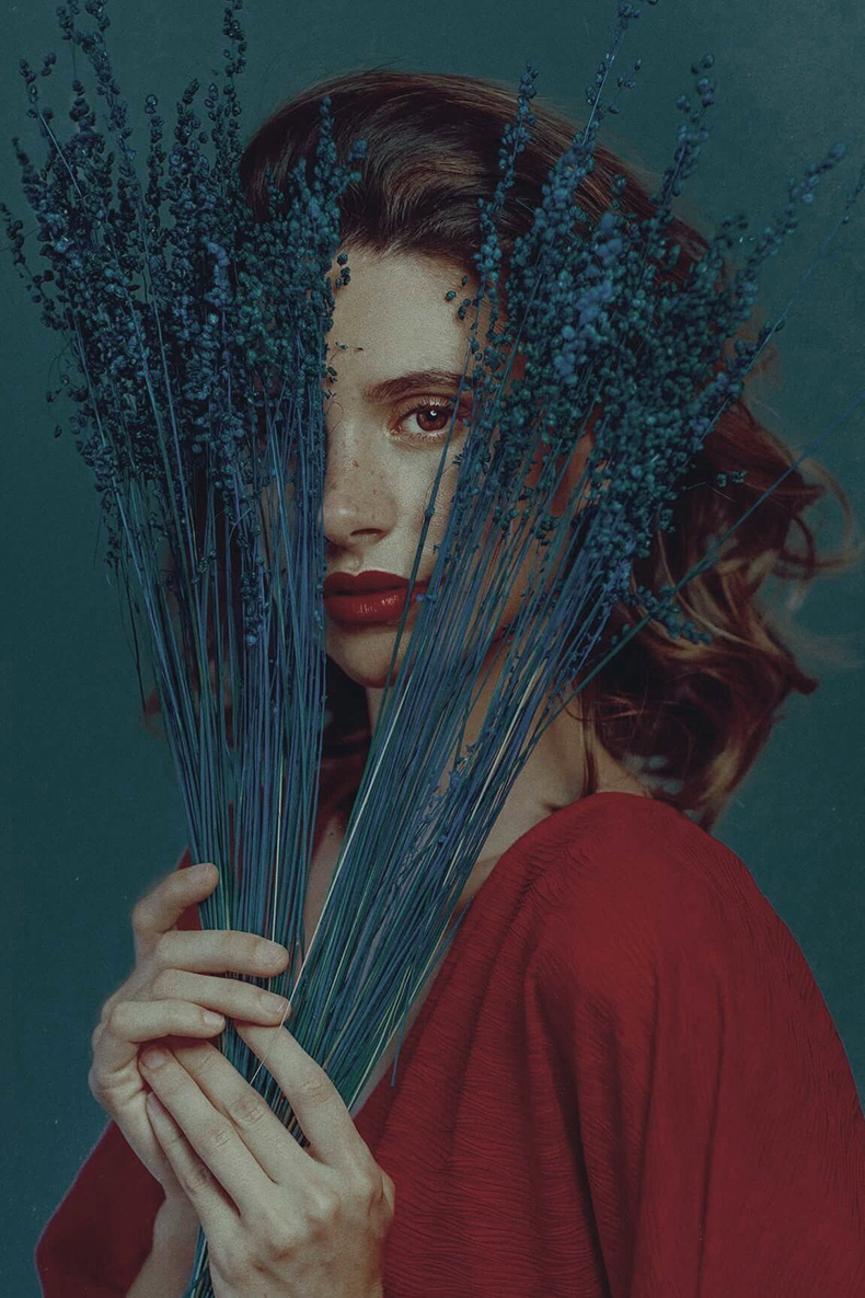 Зло ходит от матери к дочери, от отца к сыну...