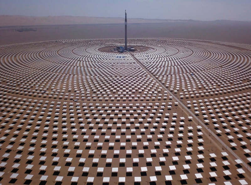 Прорыв в «чудо-материалах» дает мощный импульс солнечной энергии нового поколения