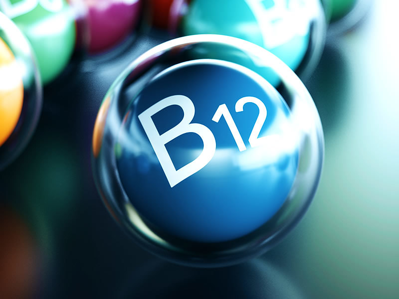 Чем полезен витамин B12? 