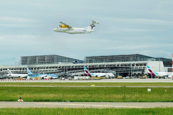 H2FLY и Deutsche Aircraft работают над региональным водородным самолетом
