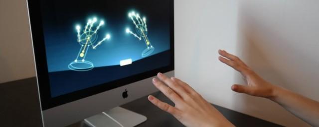 Технология Typealike использует существующие веб-камеры компьютеров для управления жестами