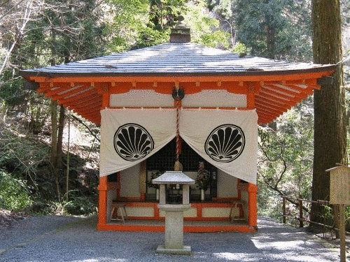 Курама  — одна из священных гор Японии