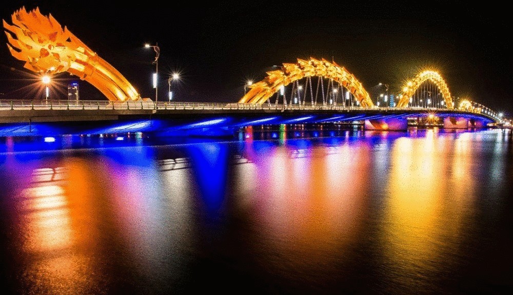 Фоторепортаж 25 нереальных мостов