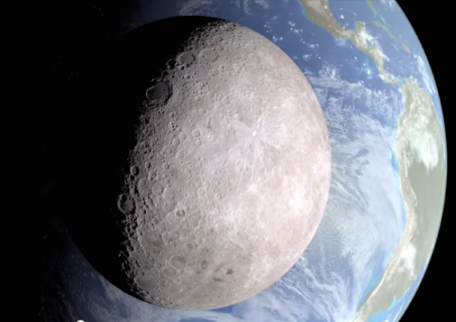 NASA показало невидимую нам сторону Луны